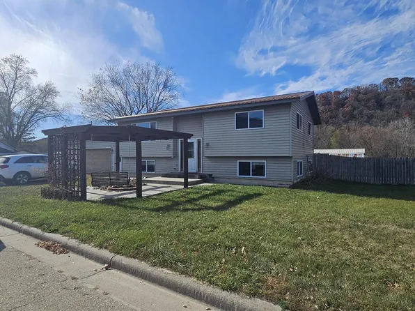 303 North Elizabeth STREET, Readstown, WI 54652