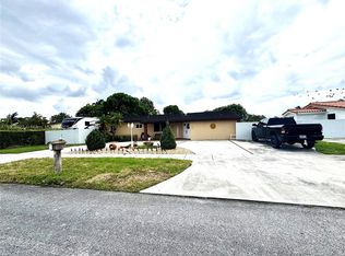 6504 SW 107th Pl, Miami, FL 33173