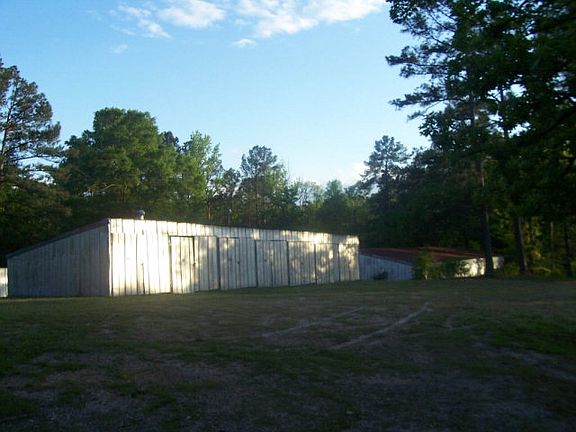 3rd image of 2482 McCormick Hwy