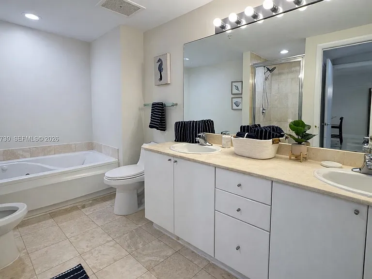 17375 Collins Ave #1505 — Photo 16