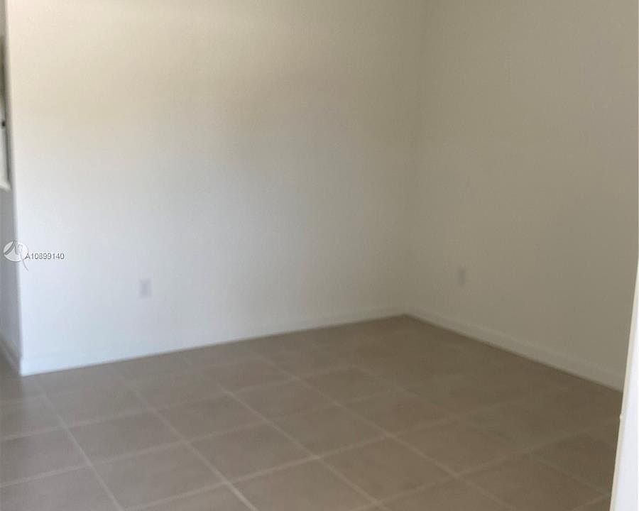 2nd image of 20668 NE 7th Ct #0