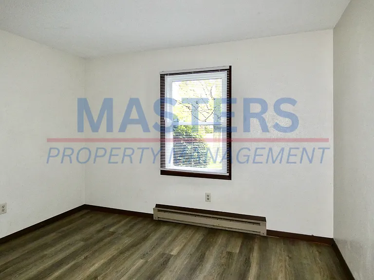 802 Three Meadows Dr — Photo 14