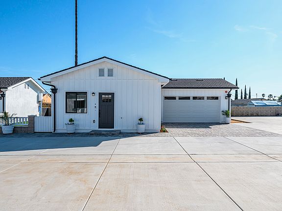 2nd image of 9016 Olive St #2