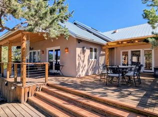 635 Don Nicholas Rd, Taos, NM 87571