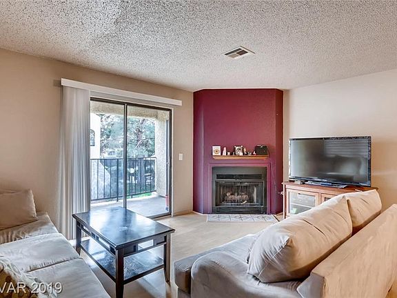 3rd image of 601 Cabrillo Cir Unit 108