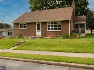 1201 Commonwealth Blvd, Reading, PA 19607