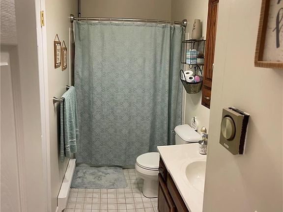 5th image of 112 Katherine Ct