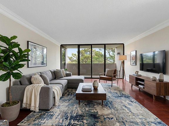 4th image of 3530 Piedmont Rd NE APT 12F