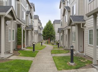 10360 SW Hollyridge Ln, Beaverton, OR 97005