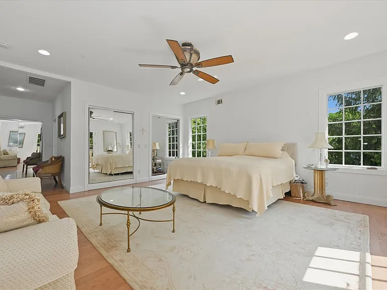 31 Cornwall Ln — Photo 30