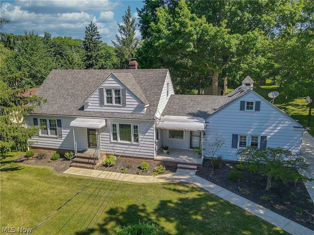 2211 E Sprague Rd, Seven Hills, OH 44131 | Zillow