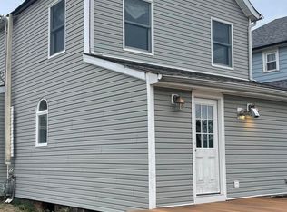 677 Main St, Belford, NJ 07718