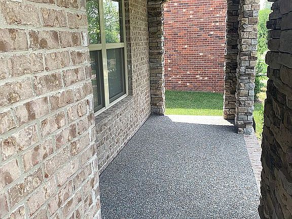 2nd image of 283 Carellton Dr