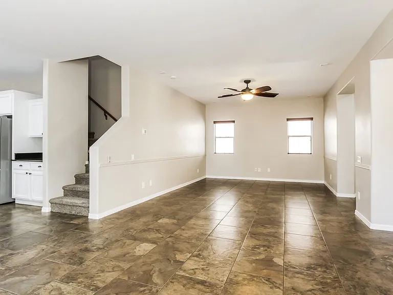 26681 N Babbling Brook Dr — Photo 6