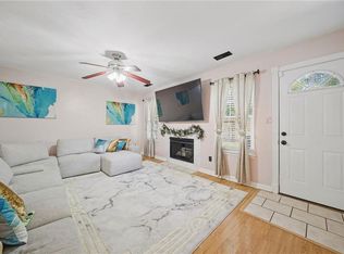 9 Centre Port Cir, Portsmouth, VA 23703