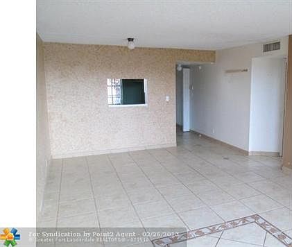 3rd image of 6451 N University Dr APT 318