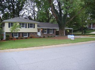 2675 Heritage Ln, Morrow, GA