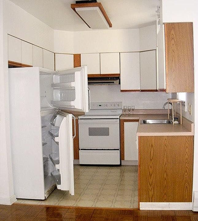 1st image of 30 Lincoln Ave