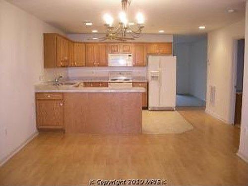 4th image of 346 Winding Oak Dr