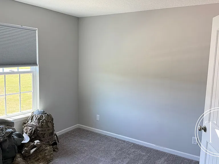 465 Huntington Dr NE — Photo 18