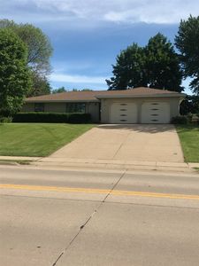 1035 Kelly Ln, Dubuque, IA, 52003