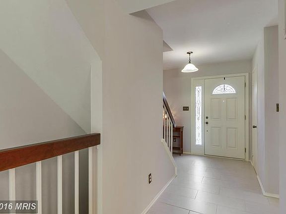 3rd image of 9806 Dairyton Ct