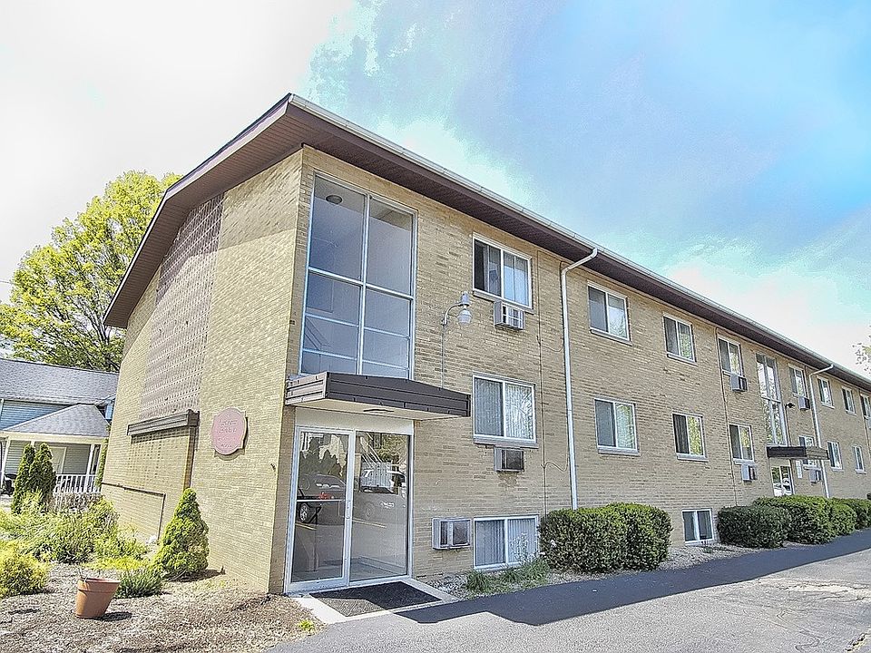 The Christopher Apartments