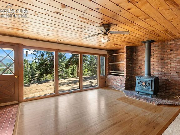 3rd image of 274 Pinecrest Rd
