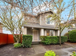 22669 Fern Reach Circle NE, Redmond, WA