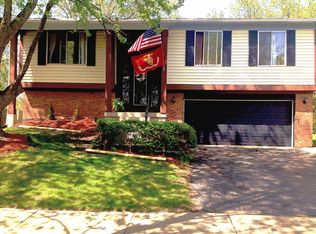 1080 Ridgewood Dr, Bolingbrook, IL 60440