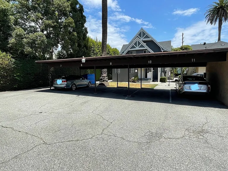 525 N Raymond Ave — Photo 15
