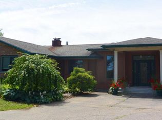 6666 Naomi Rd, Eau Claire, MI 49111