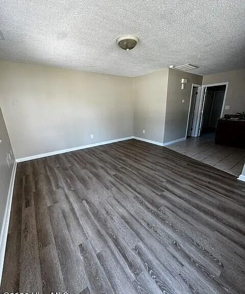 138 Easy St — Photo 3