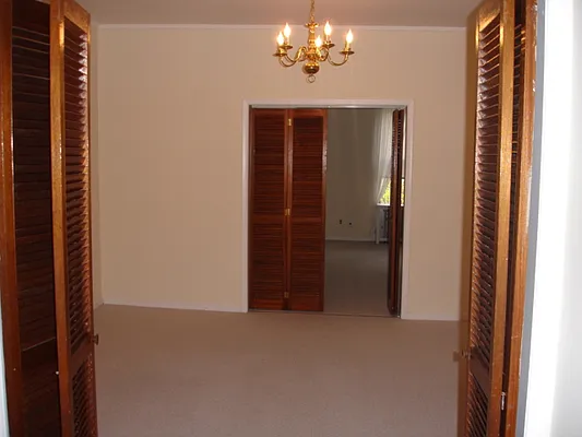 Rented by Frank Valvo Real Estate | media 47