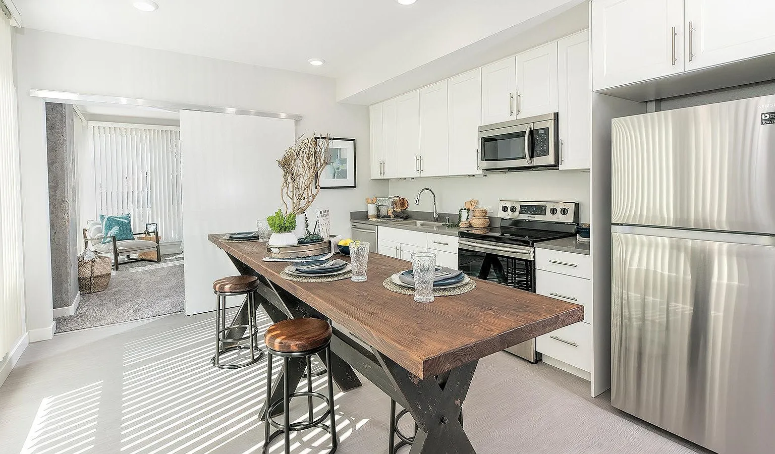 Orion Apartments — Photo 1