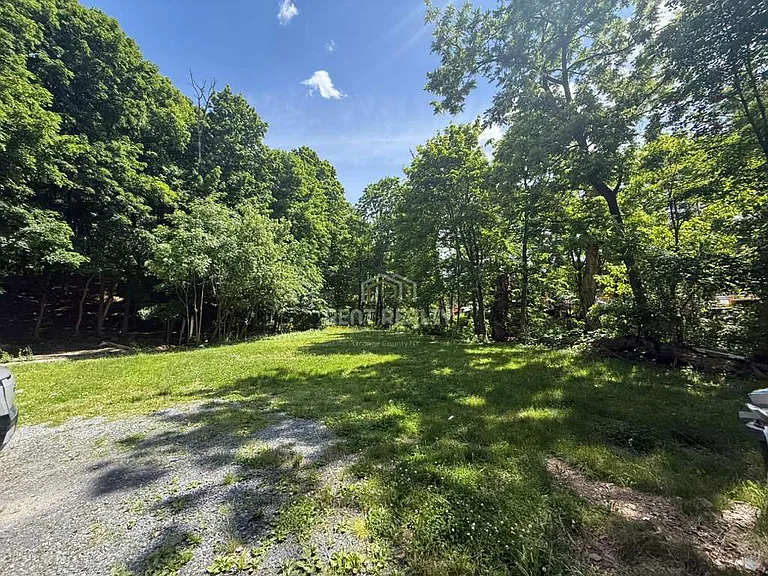 12 Falkirk Ave — Photo 13