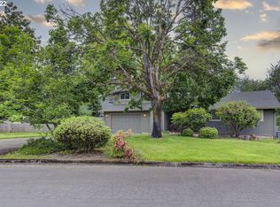 12102 NW 11th Ave, Vancouver, WA 98685