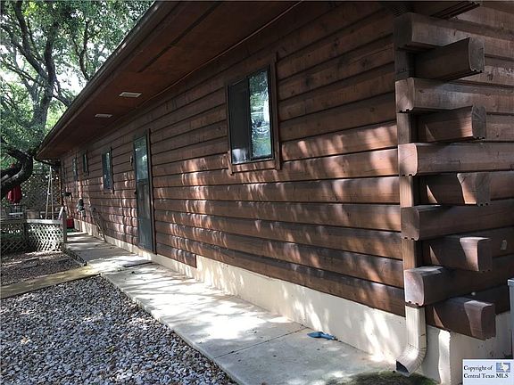 5th image of 122 N Middle Ln