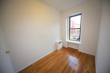 Rented by Metropolitan Realty