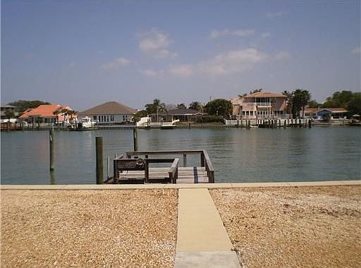 1st image of 2501 Bayshore Dr
