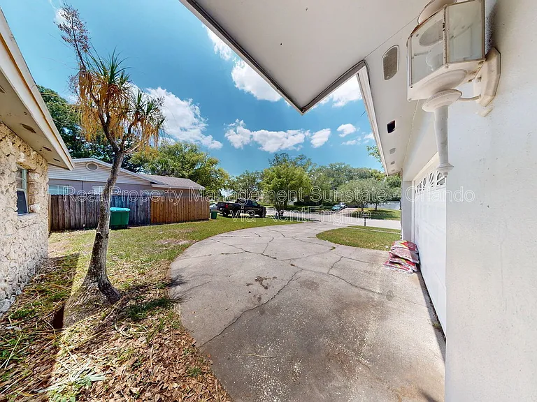 506 Parson Brown Way — Photo 2