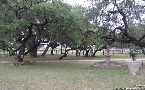 5th image of 22499 State Highway 16 S