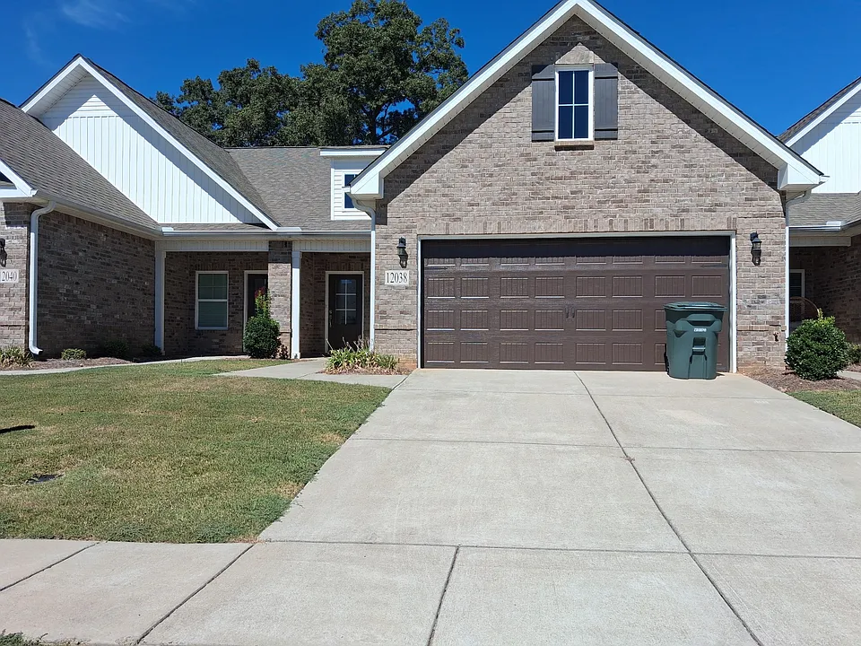 12038 Meadow Place Ln