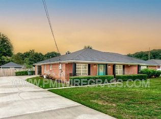 6 Stratford Ln, Enterprise, AL 36330