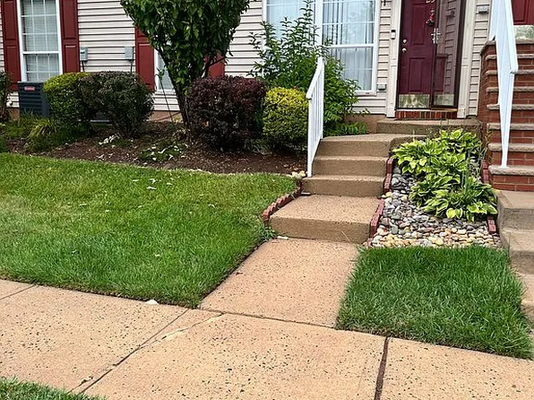237 Columbus Dr #1903, Franklin Park, NJ 08823