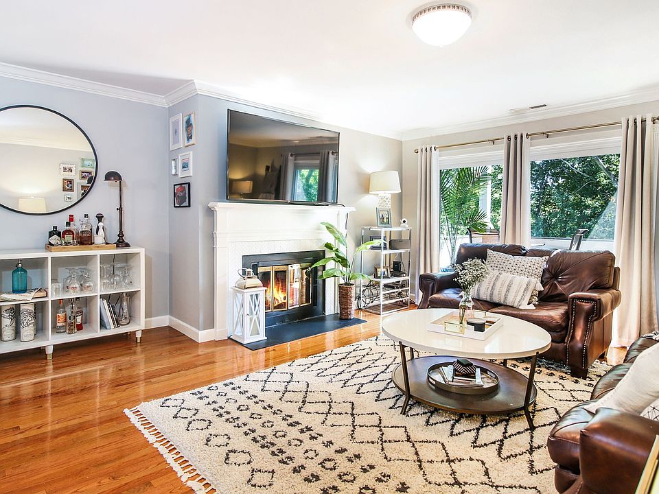 267 W Cedar St #5d Norwalk, CT 06854 (05 of 17).jpg