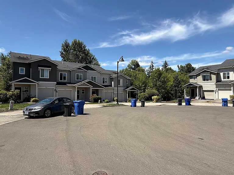 17275 SE Elias Ct — Photo 28