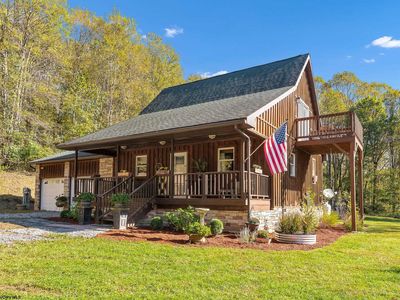 664 Rexroad Farm Rd, Bruceton Mills, WV, 26525