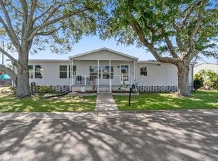 50 Robin Ter, Oldsmar, FL 34677