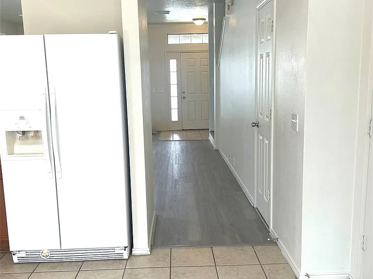 23623 Twisting Falls Dr — Photo 21